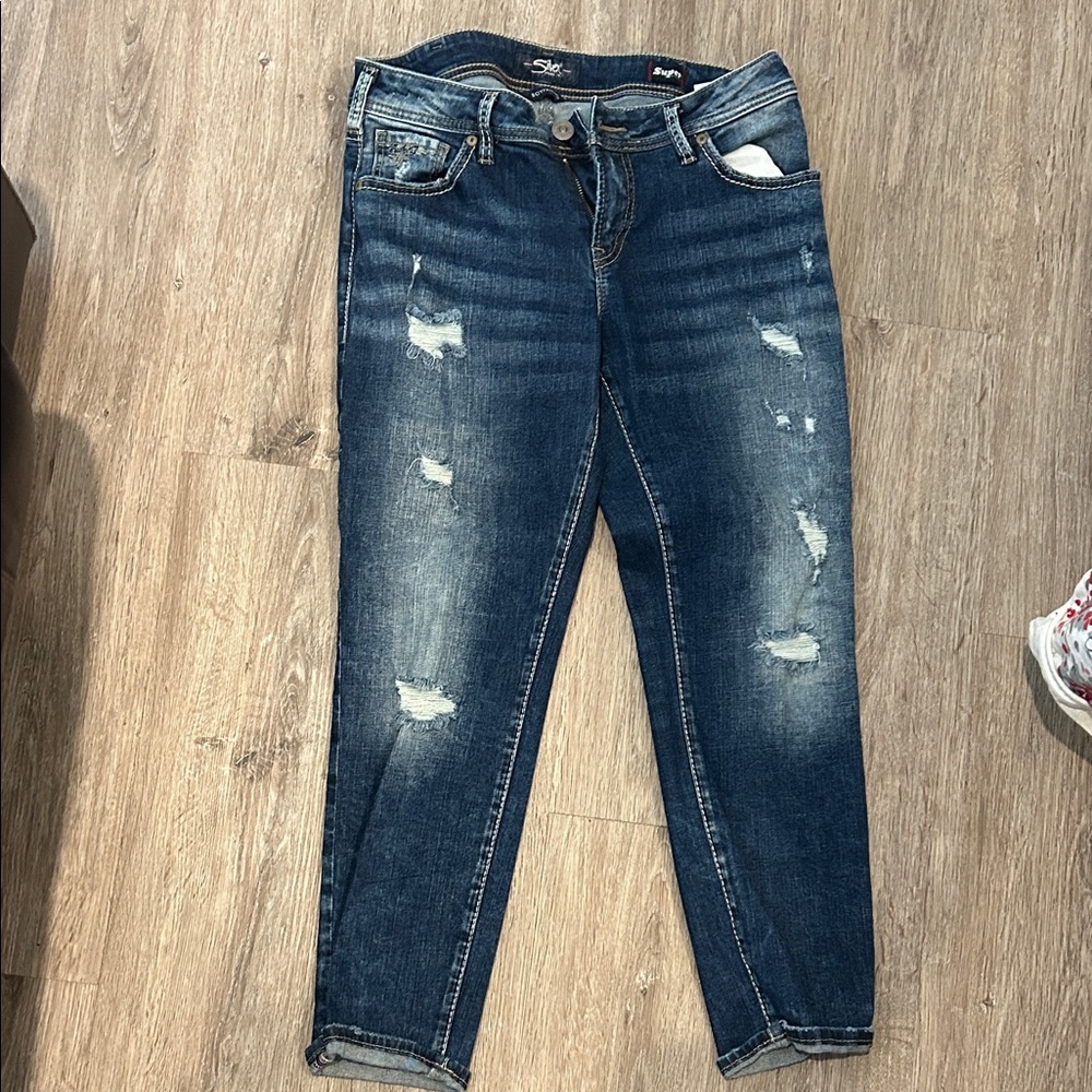Silver jeans Medium Blue Distressed Cropped Jeans